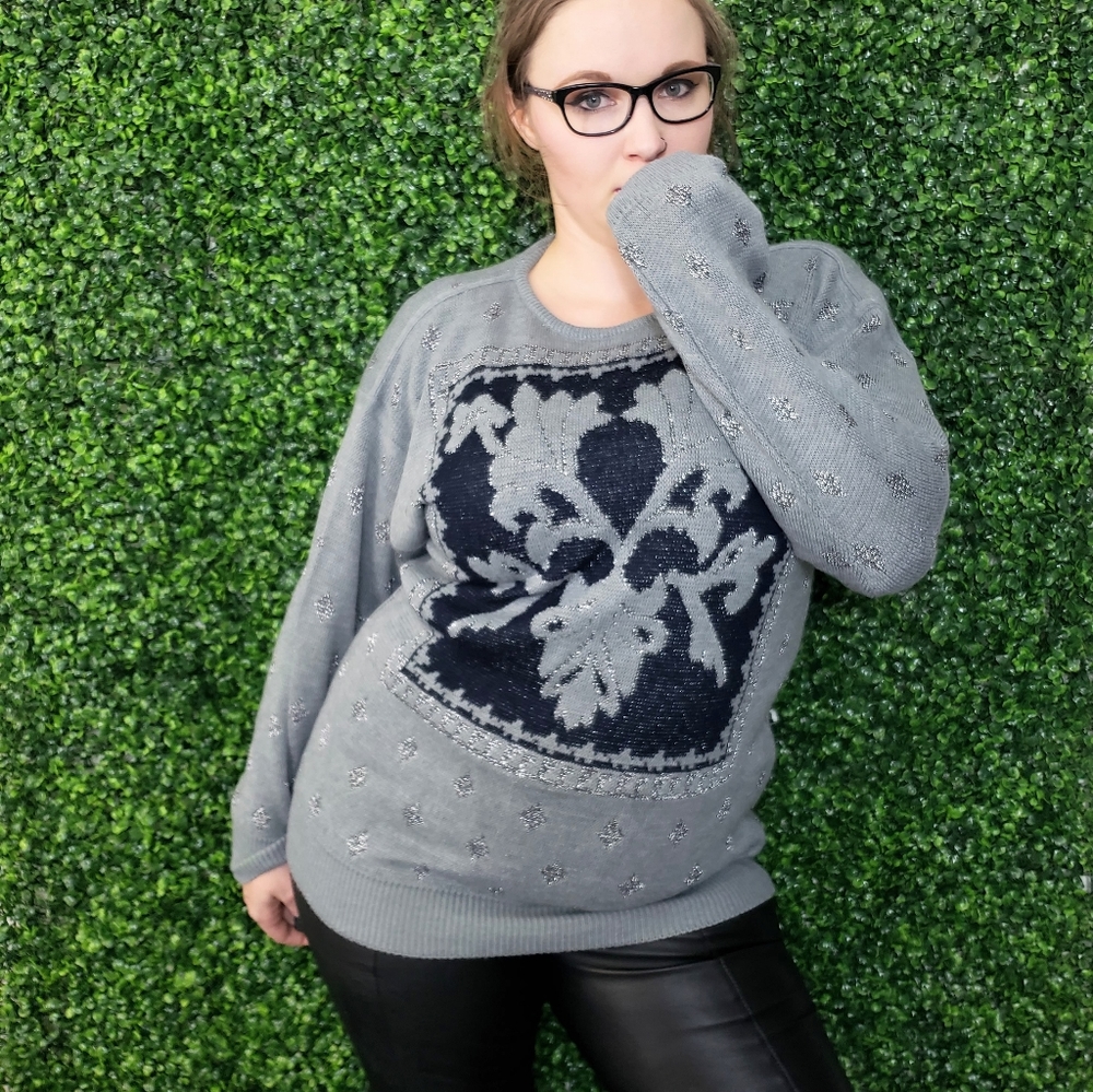 VTG Mondi Gray Hygge Oversized Metallic Sweater